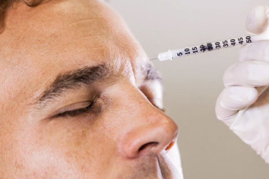 Erkeklere Botoks Nasıl Yapılır?